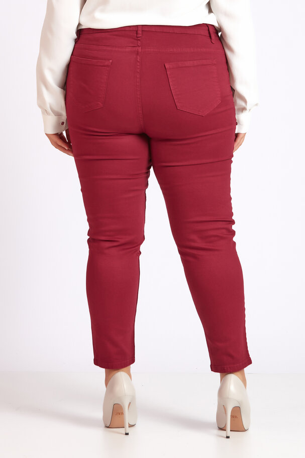 SKINNY JEAN