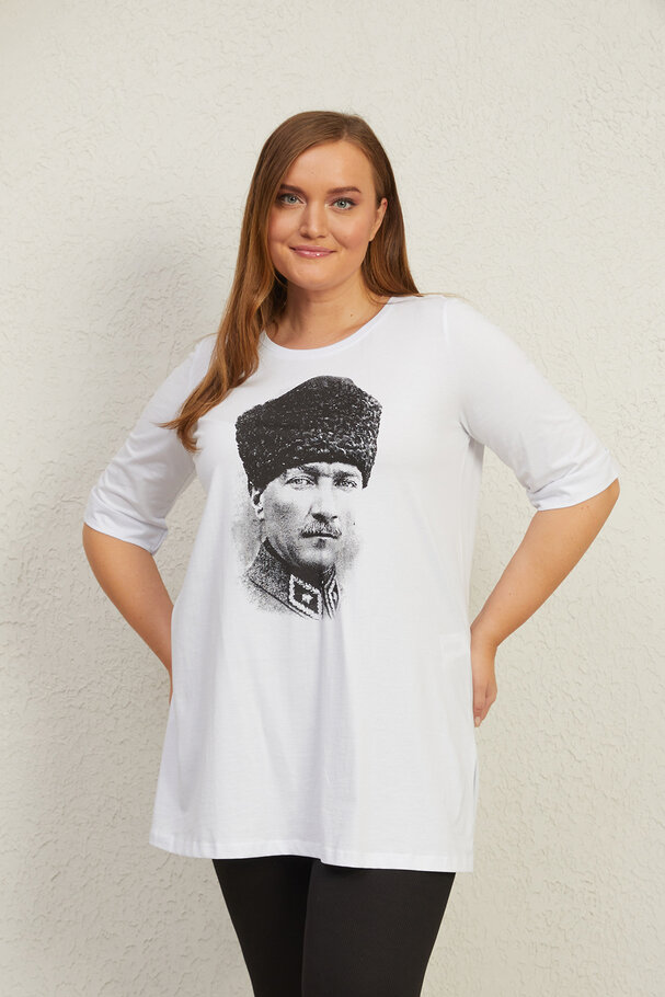 PRINTED T-SHIRT 
