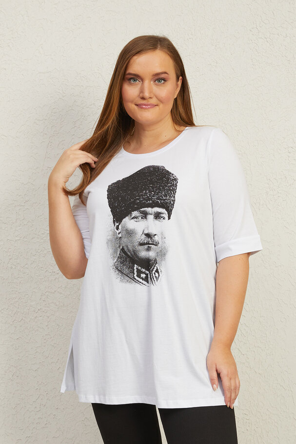 PRINTED T-SHIRT 
