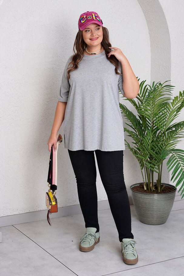BASIC PREMIUM COTTON T-SHIRT 