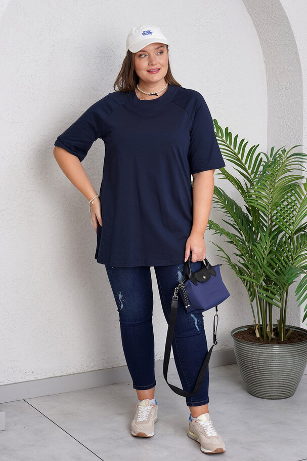BASIC PREMIUM COTTON T-SHIRT 