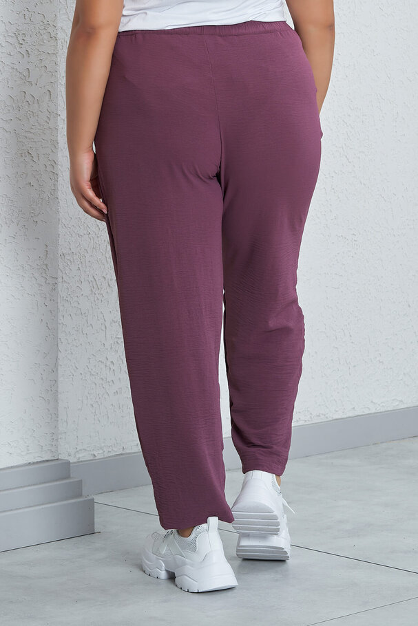 BASIC TROUSERS WITH FLOWING FABRIC
