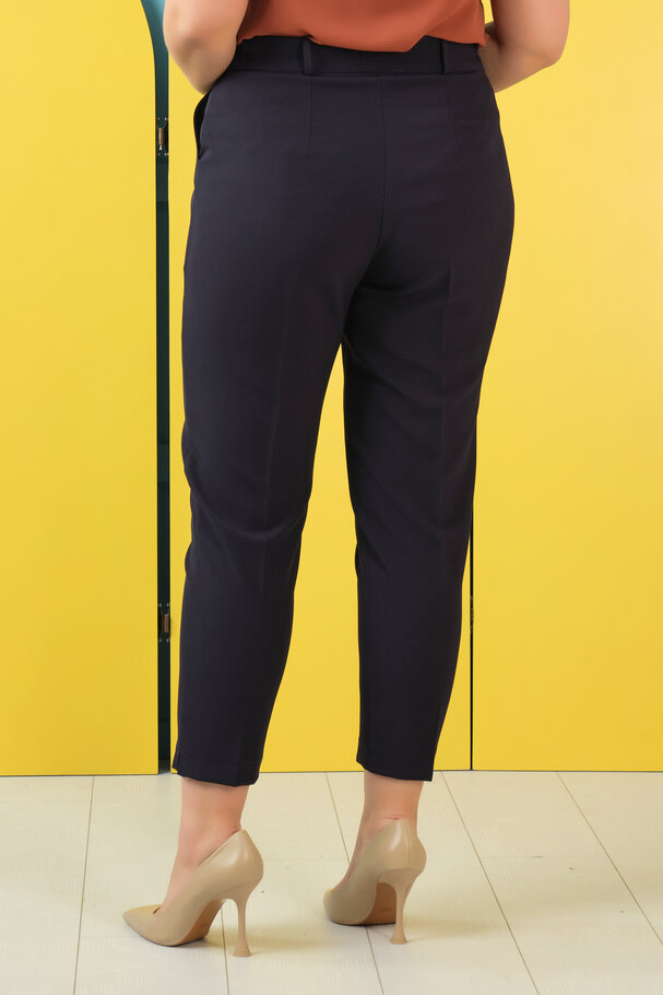 BELİ LASTİKLİ KUMAŞ PANTOLON