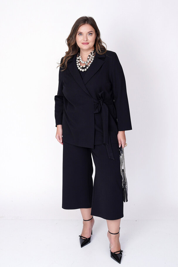 BELTED BLAZER JACKET