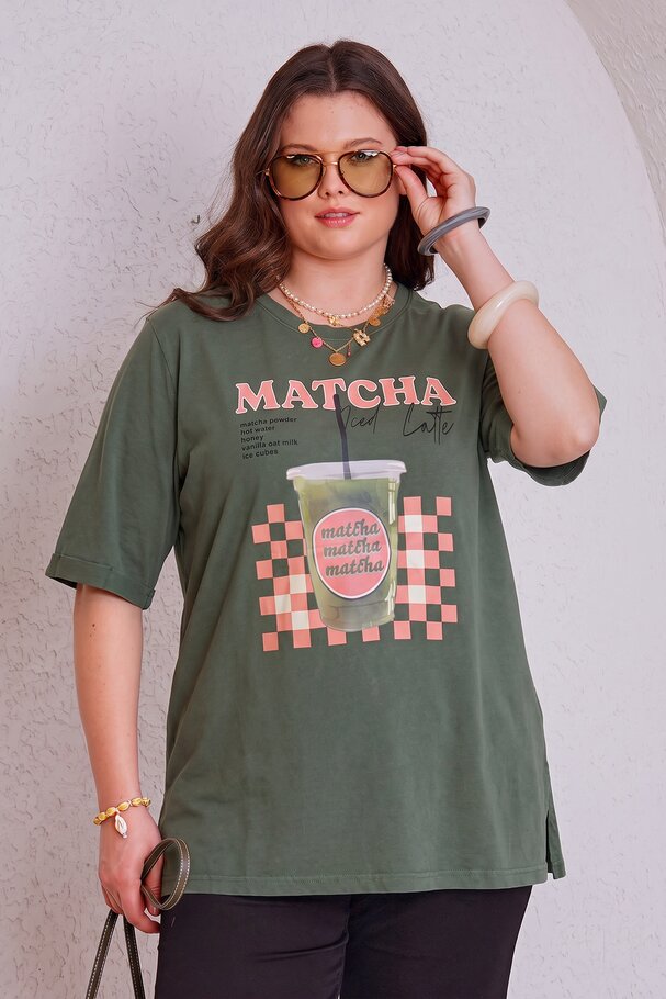 MATCHA BASKILI YIKAMALI PAMUK TİŞÖRT