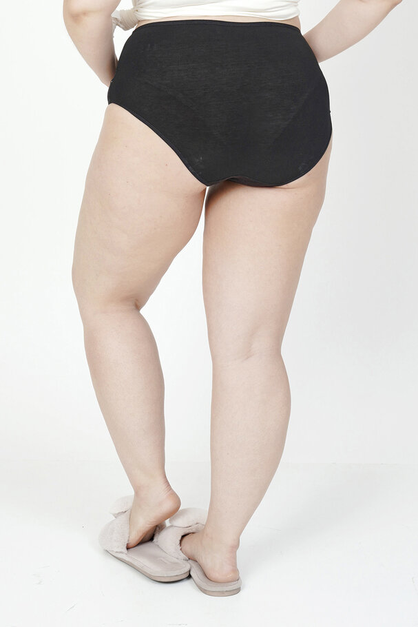 ÖNÜ ÇİFT KAT DANTEL KÜLOT