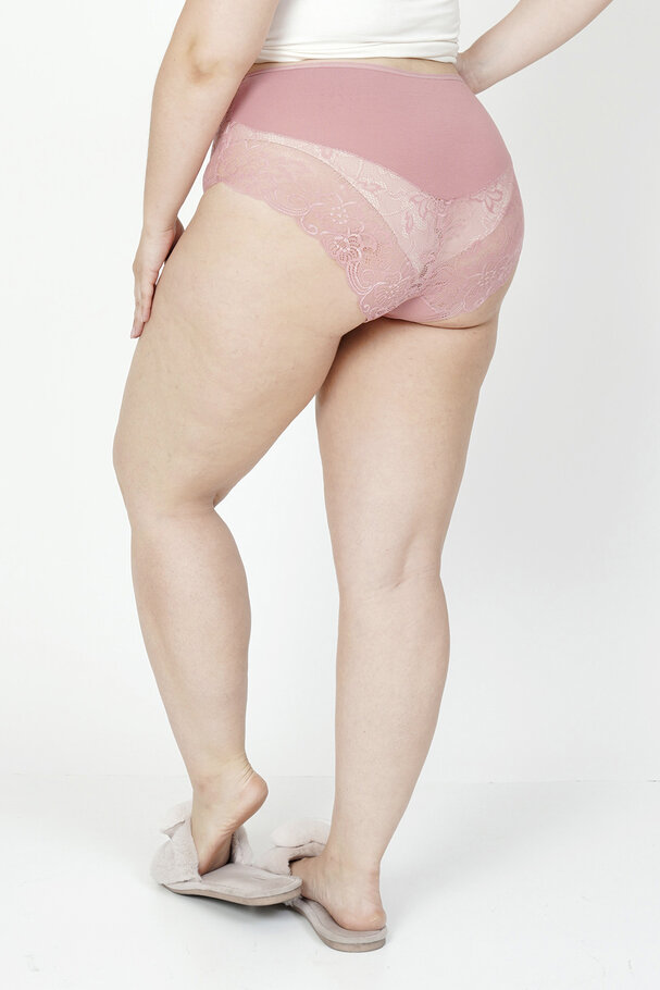 PAMUKLU ÖN VE ARKA DANTEL DETAYLI KÜLOT