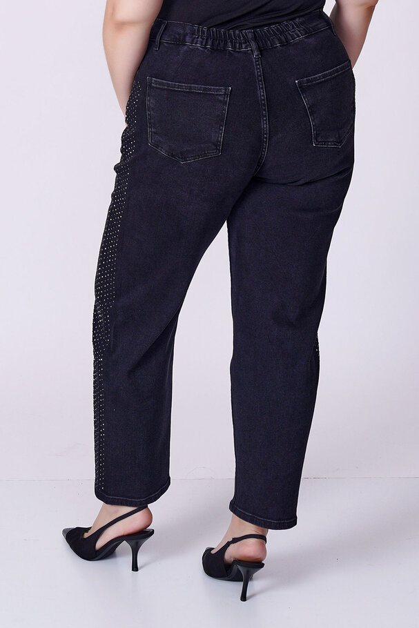 TAŞLI YÜKSEK BEL MOM FIT JEAN
