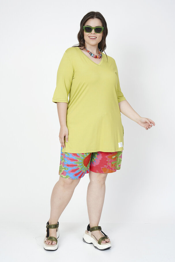 V-YAKA DÖKÜMLÜ BASIC TİŞÖRT