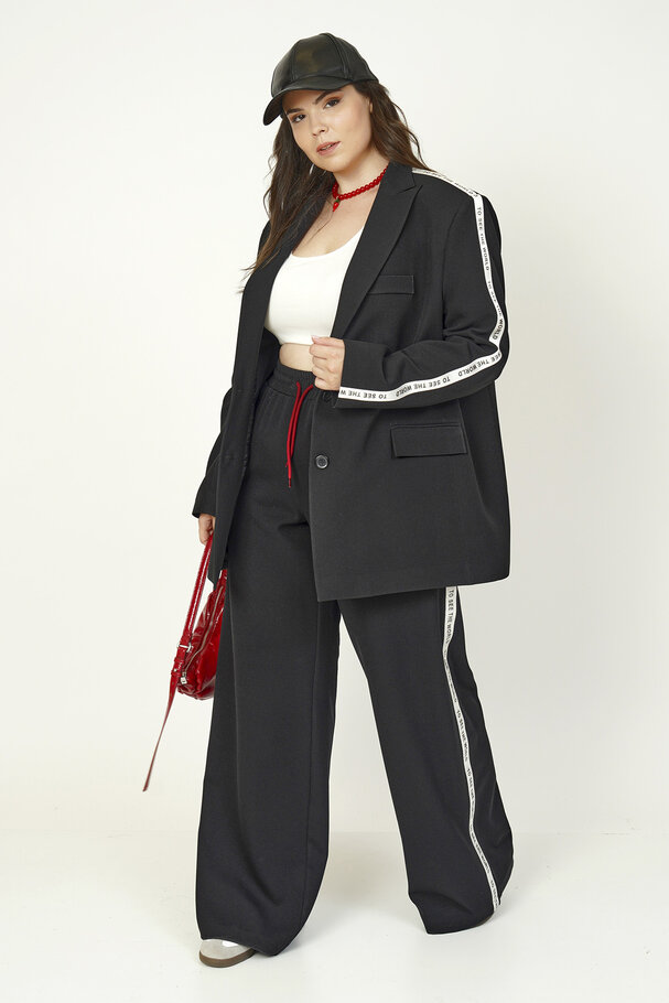 YANI ŞERİT DETAYLI BLAZER CEKET