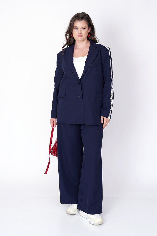 YANI ŞERİT DETAYLI BLAZER CEKET