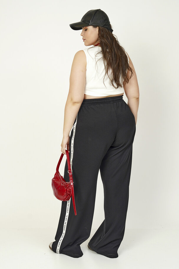 YANI ŞERİTLİ GENİŞ PAÇA PANTOLON