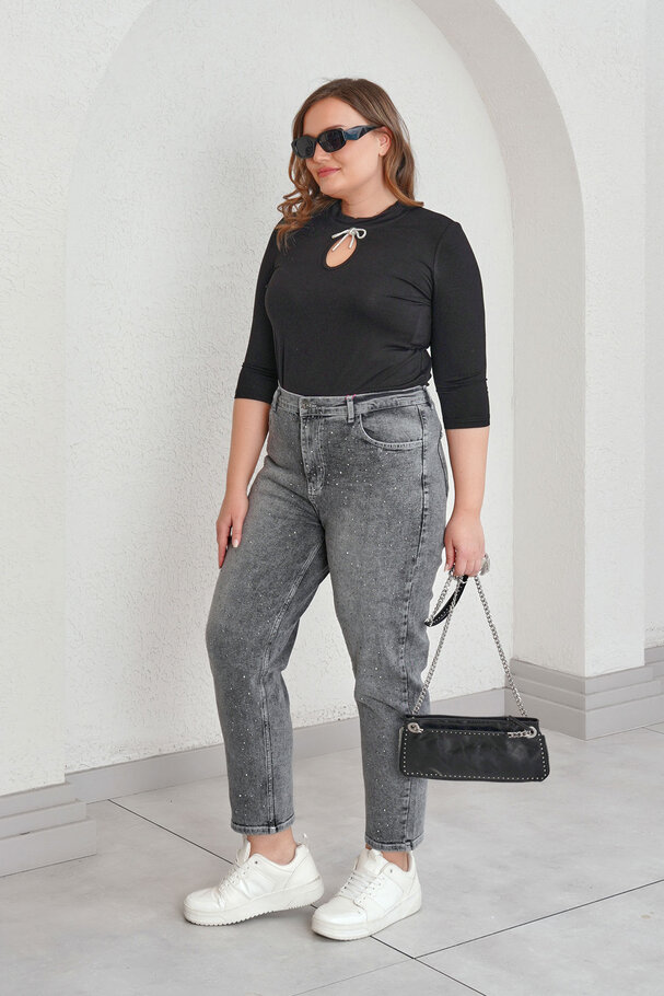 YÜKSEK BEL TAŞLI MOM JEAN