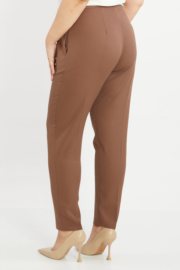 CARROT FIT TROUSERS