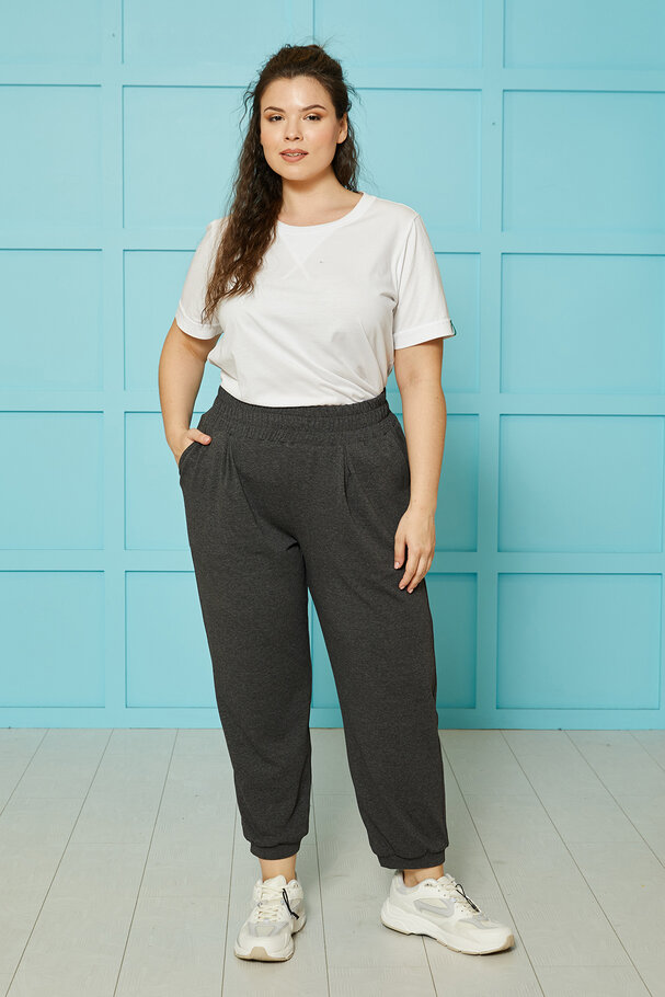 CARROT RELAXED-FIT TROUSERS