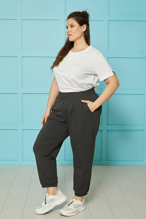 CARROT RELAXED-FIT TROUSERS