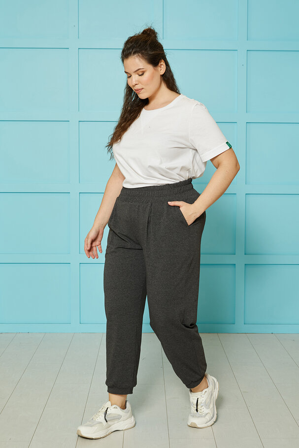 CARROT RELAXED-FIT TROUSERS