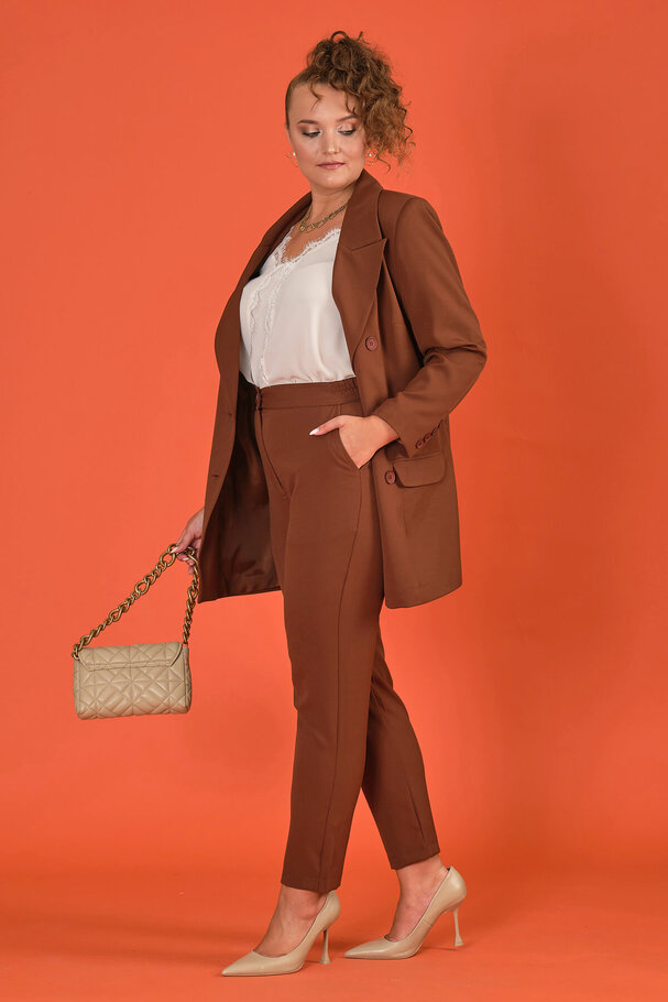 CARROT FIT TROUSERS