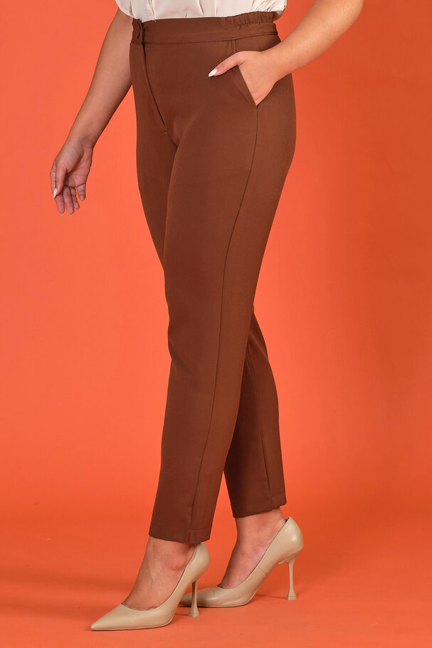 CARROT FIT TROUSERS