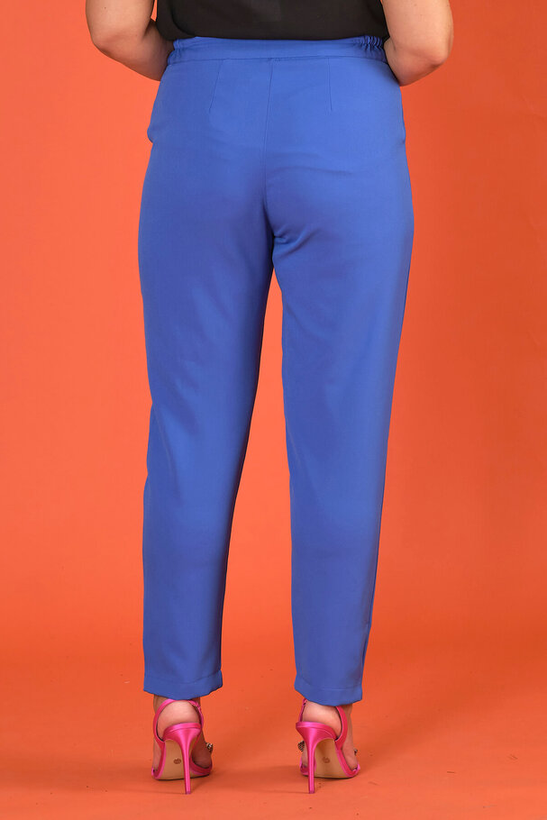 CARROT FIT TROUSERS