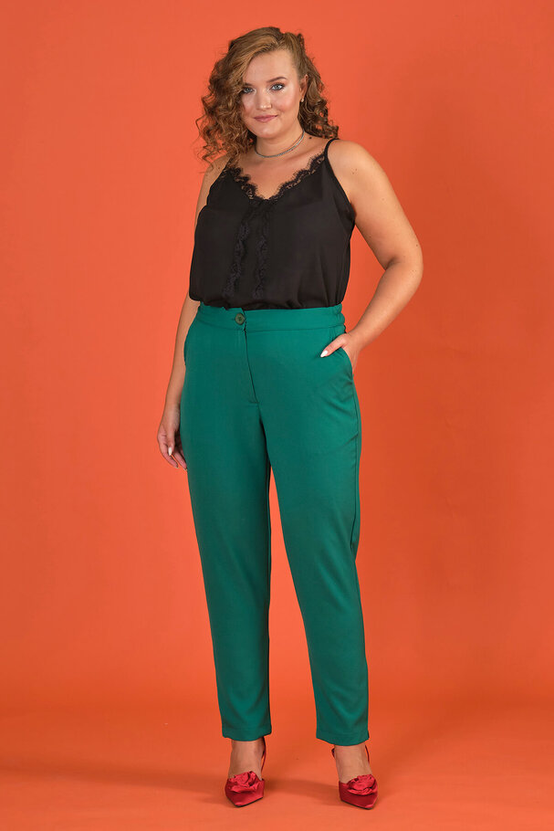 CARROT FIT TROUSERS