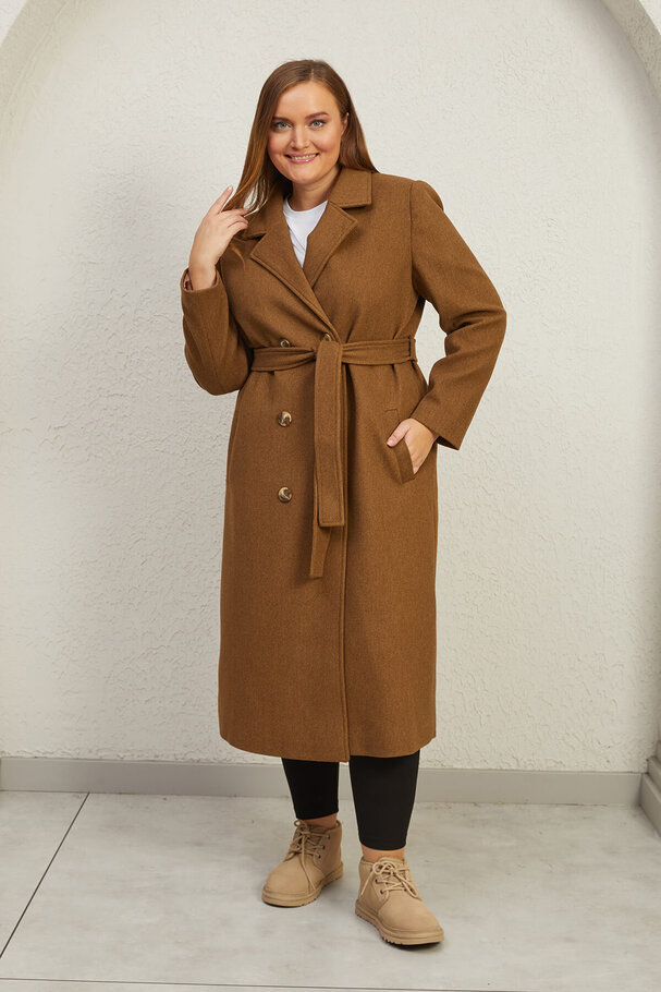 COAT WITH BELT and LINING