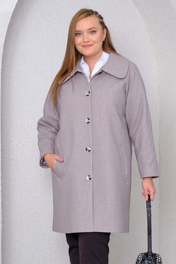 COAT WITH PETER PAN COLLAR