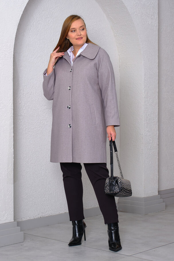 COAT WITH PETER PAN COLLAR