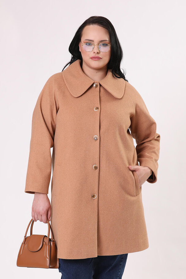 COAT WITH PETER PAN COLLAR