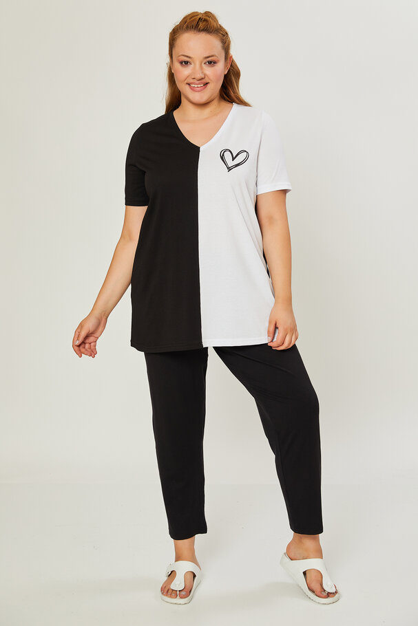 CONTRAST T-SHIRT