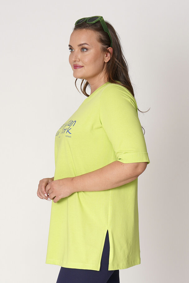 COTTON T-SHIRT WITH CONTRAST SLOGAN