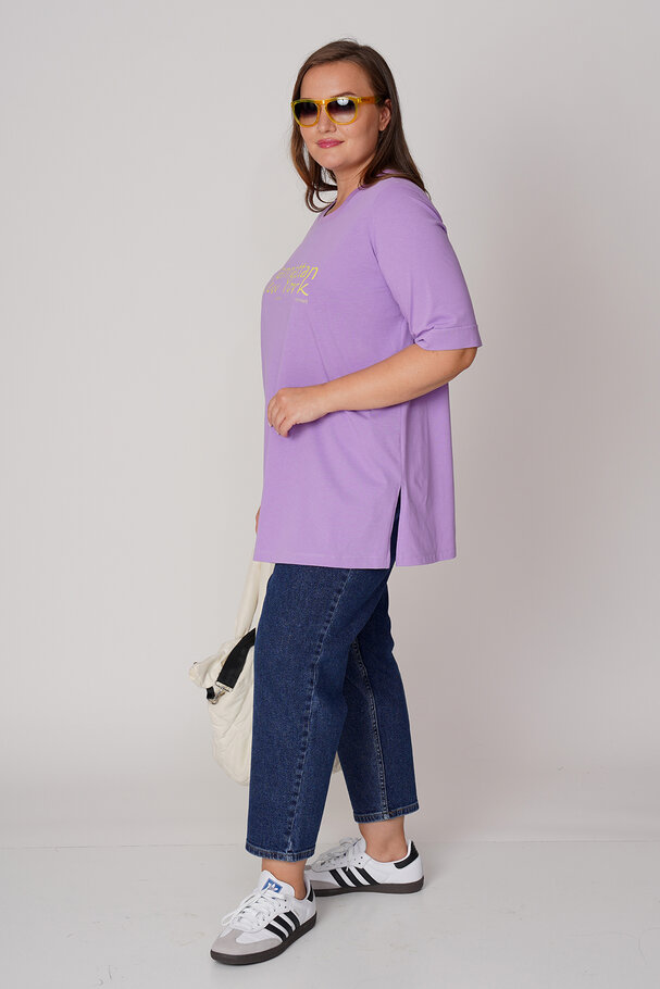 COTTON T-SHIRT WITH CONTRAST SLOGAN