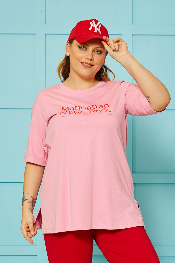 COTTON T-SHIRT WITH CONTRAST SLOGAN
