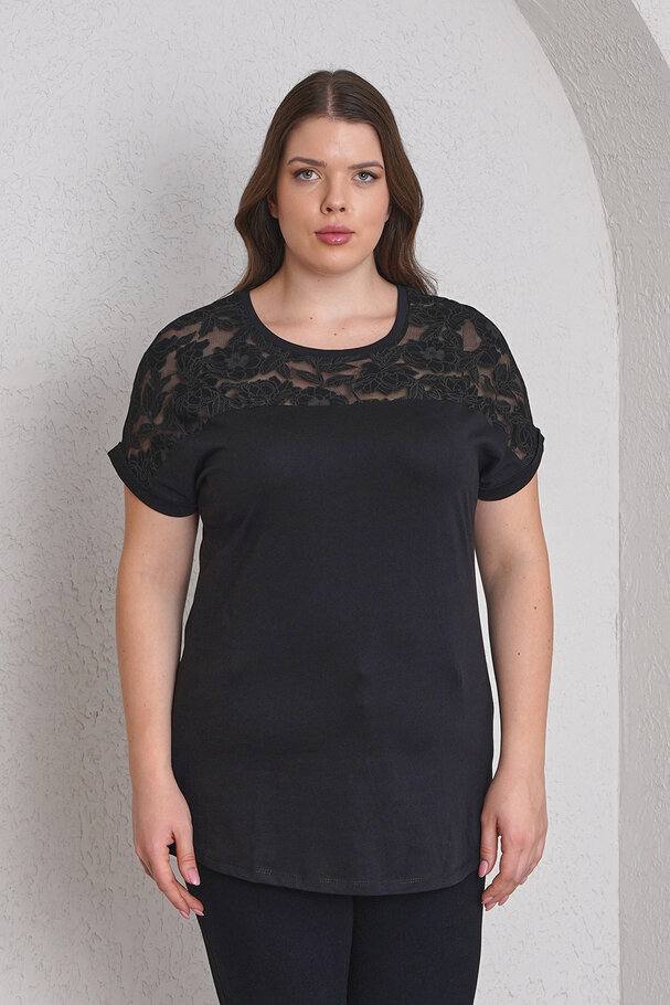 DANTEL DETAYLI PAMUK TİŞÖRT