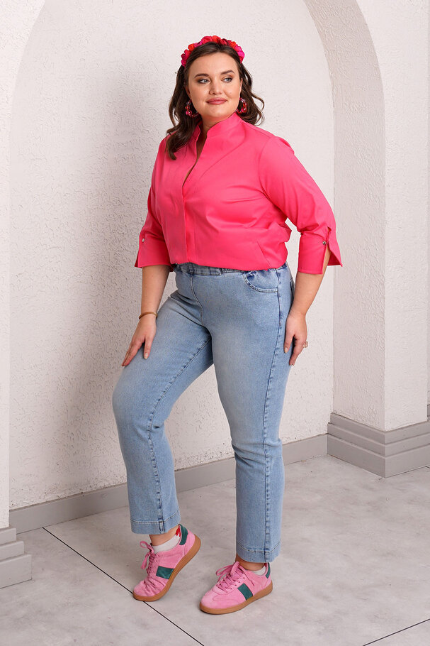 ELASTIC WAIST MOM JEAN