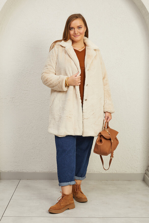 FAUX FUR COAT 