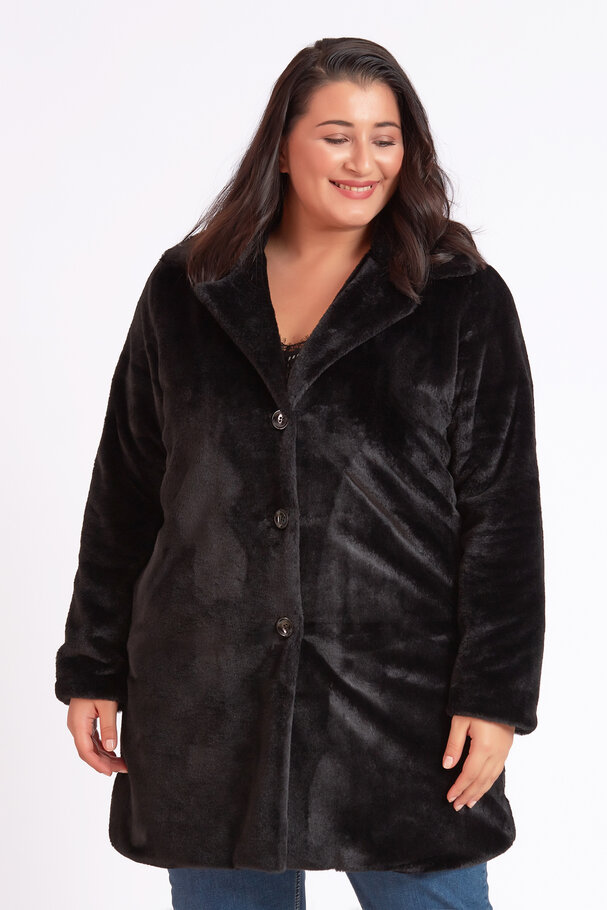 FAUX FUR COAT