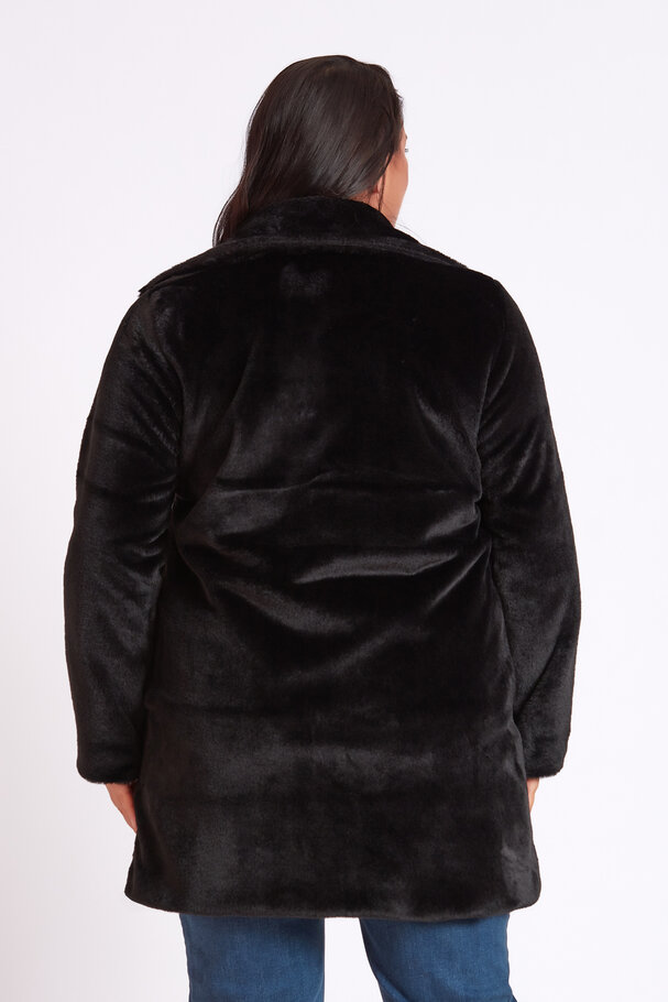 FAUX FUR COAT