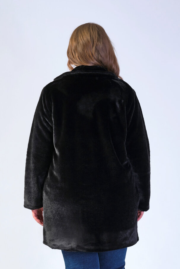 FAUX FUR COAT