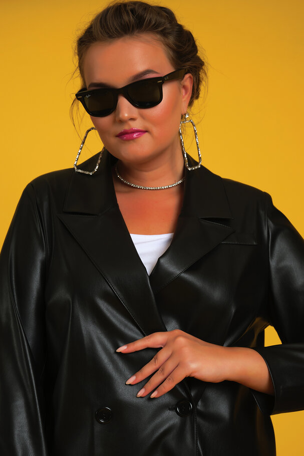 FAUX LEATHER BLAZER
