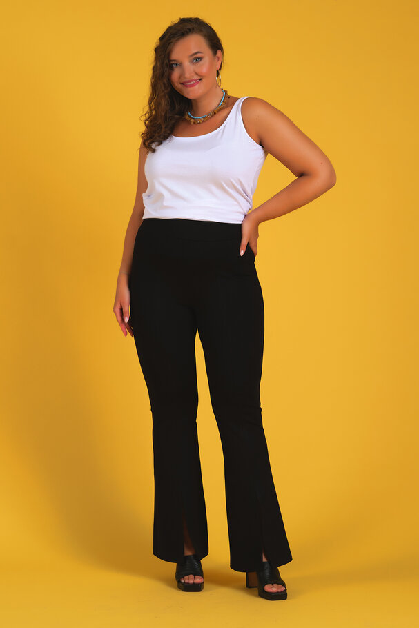 FLARED LEGGINGS WITH VENT DETAIL