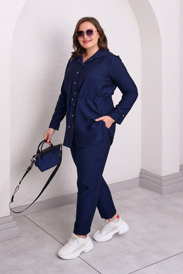 FLOWY DRAWSTRING HOODED JACKET