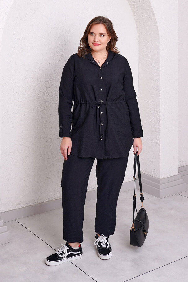 FLOWY DRAWSTRING HOODED JACKET