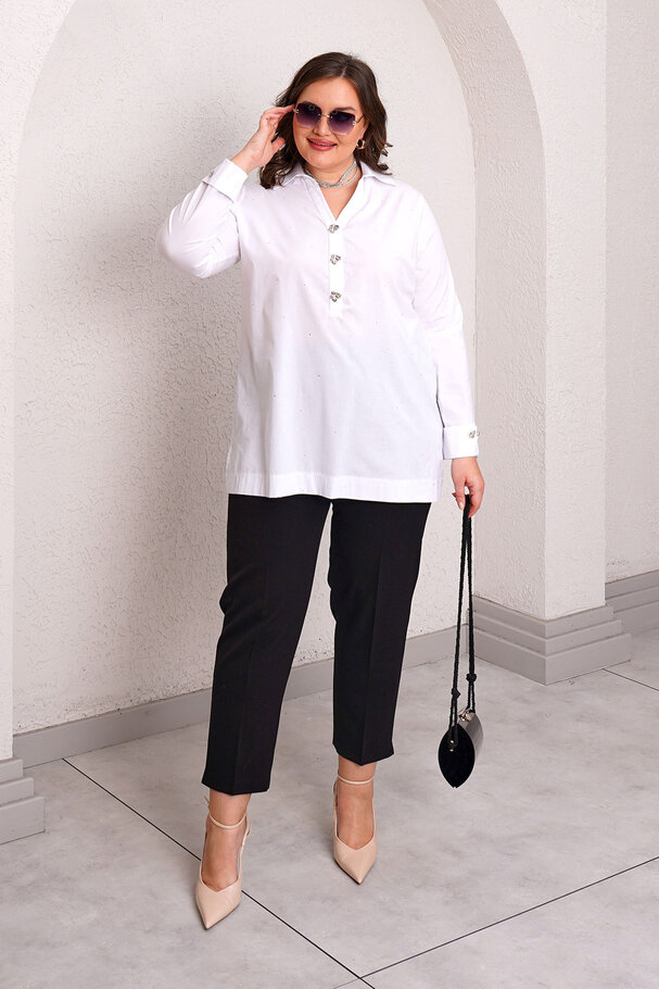 HEART BUTTON STRETCH POPLIN BLOUSE