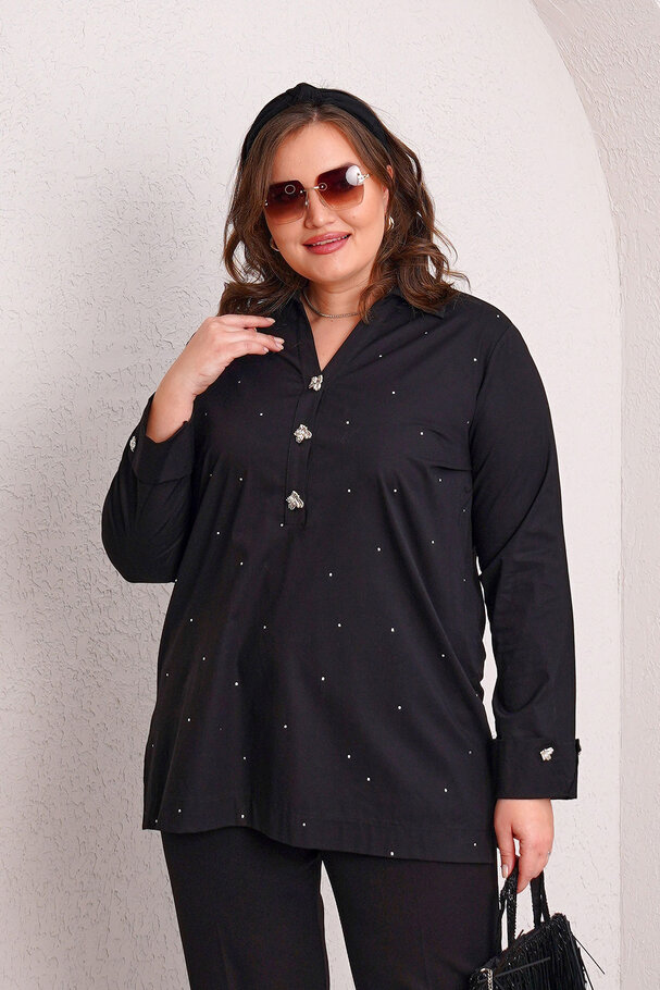HEART BUTTON STRETCH POPLIN BLOUSE