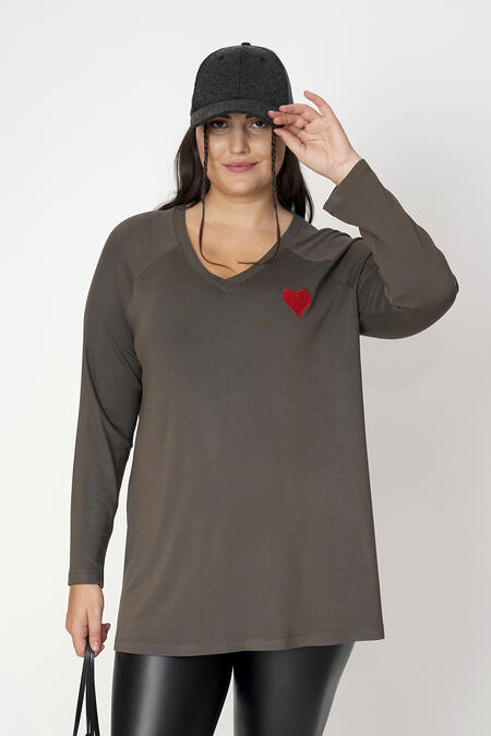 Büyük Moda - HEART EMBROIDERED KINT TOP (1)