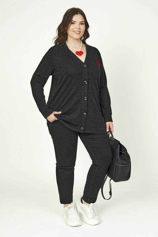 HEART EMBROIDERED KNIT CARDIGAN