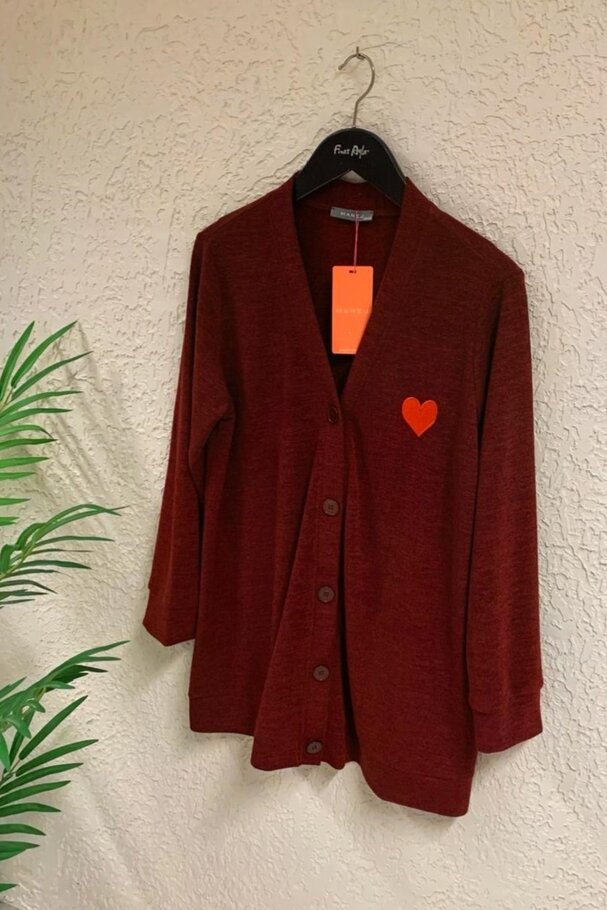 HEART EMBROIDERED KNIT CARDIGAN