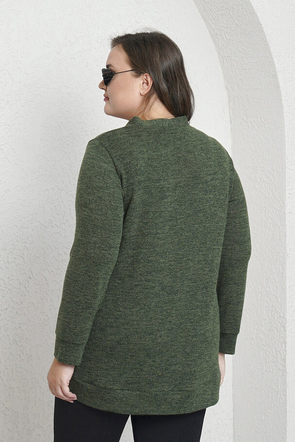 HEART EMBROIDERED KNIT CARDIGAN