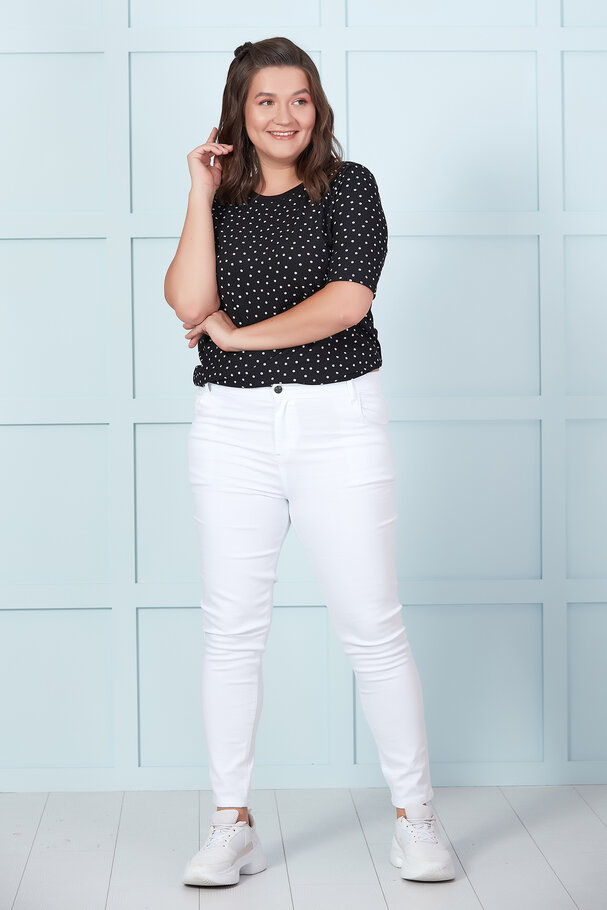 HIGH RISE SKINNY JEANS